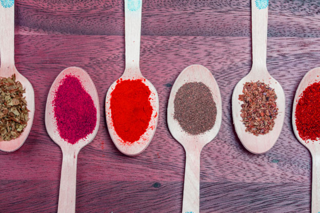 measuring spoons with spices